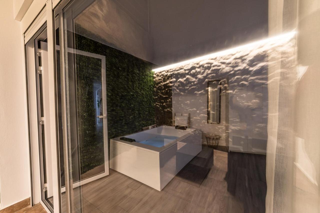 Moonkey - Apartamento Mediterraneo Con Jacuzzi Y Luz Natural อาลิกันเต ภายนอก รูปภาพ